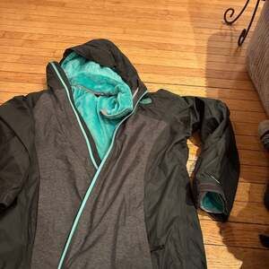 The North Face: Girl's 2 in 1 jacket